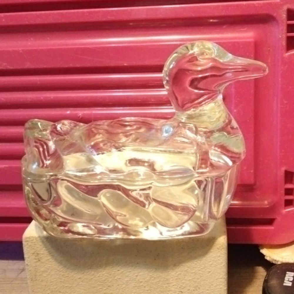 Vintage imperial glass Duck trinket box - Picture 1 of 1